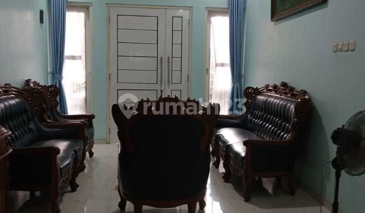 Rumah 2 Lt Kokoh Strategis di Bawah Harga Pasar Dekat Kelurahan Munjul Cipayung Jakarta Timur