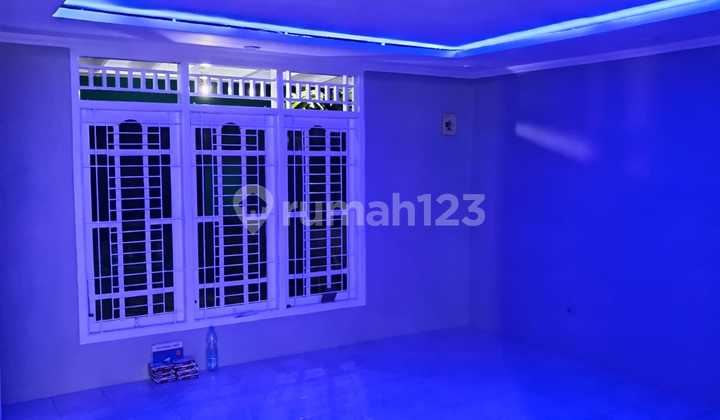 For Sale Strategic House Near Depok Jaya Sub-District and Near Public Facilities 2