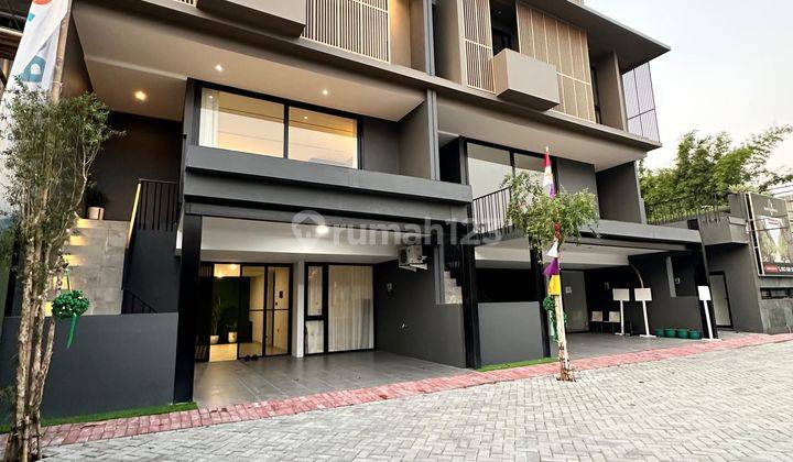 Rumah Mewah Di Cluster Elite Strategis Cilandak Jakarta Selatan  1