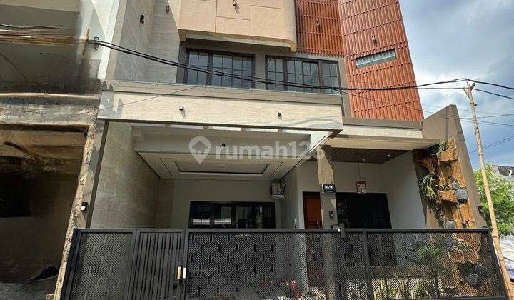 Rumah Baru 3 Lantai Rooftop Semi Furniesd Pondok Cabe Tangsel 1