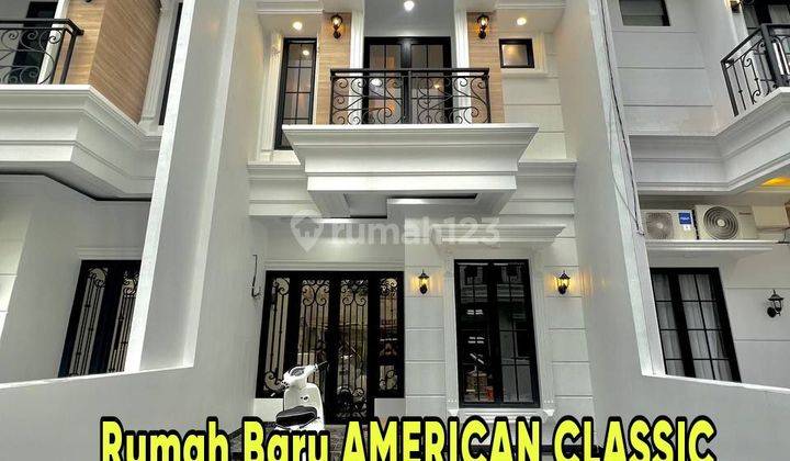 Rumah type American ClassicBaru 3 Lantai Plus Rooftop Jagakarsa 1