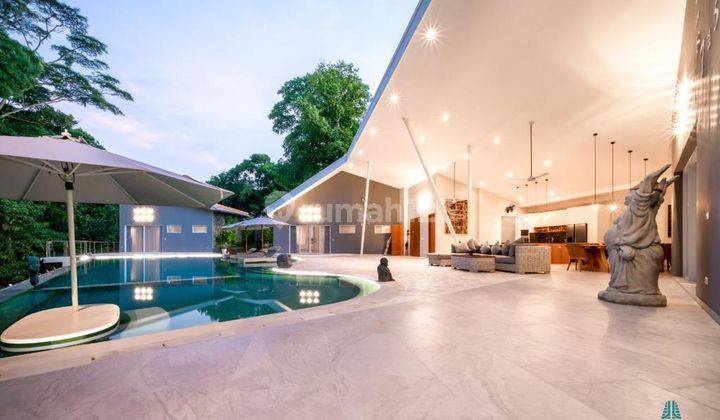 Amazing Luxurious Villa 4 Bedroom in Kerobokan area 2