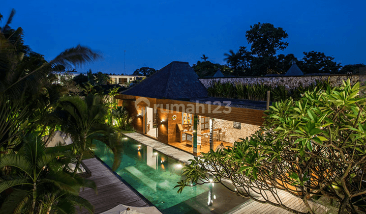 Villa Freehold in Peaceful Area Heart Of Seminyak 1