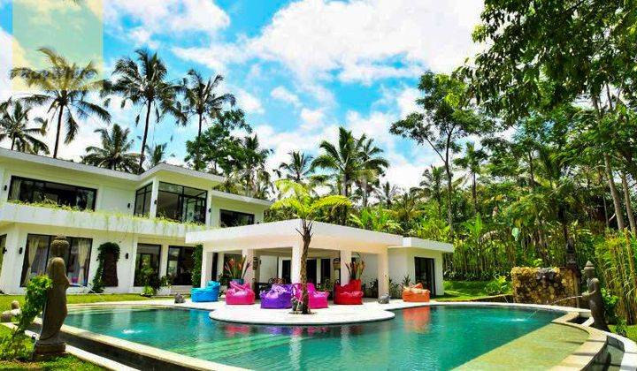 Ultra Modern 6 Bedrooms Home with Jungle Views in Ubud 1