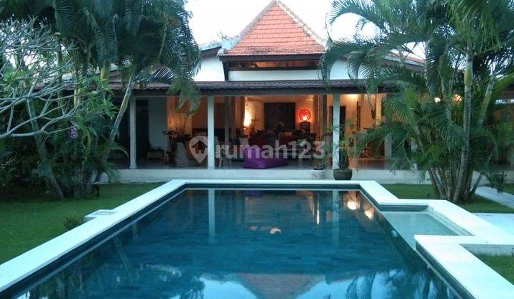 Villa Freehold 3 Bedrooms In Pantai Nyanyi 2