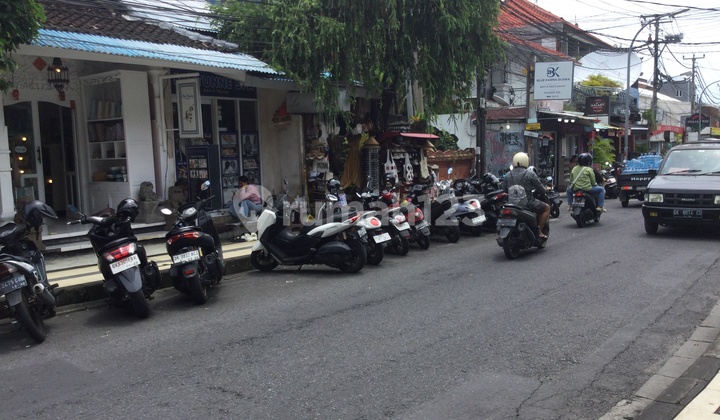 Commercial Freehold In Great Area Seminyak Bali