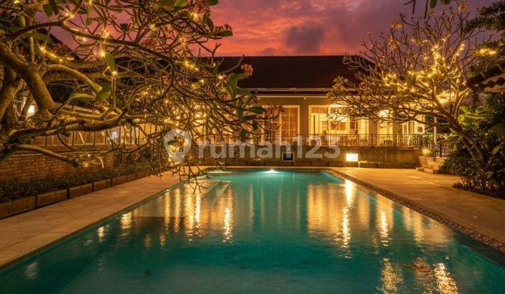 Luxurious Villa Freehold In Heart Canggu Bali