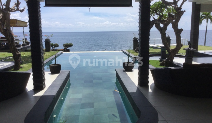 Beachfront Villa Great Area Buleleng Bali