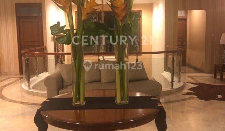 Rumah Full Furnished Lokasi Terbaik Di Gandaria, Jakarta Selatan 2