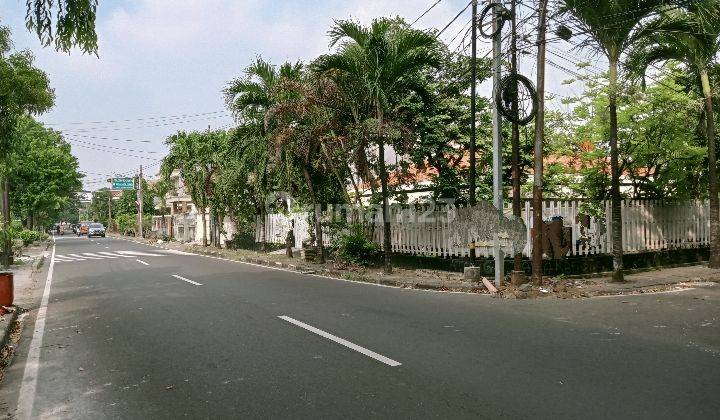 Rumah 500 m2 cocok buat klinik atau rumah kost di Pulo Asem Raya 1