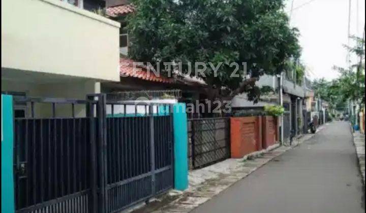 DISEWAKAN RUMAH SIAP HUNI DI CEMPAKA PUTIH BELAKANG KANTOR TASPEN 1