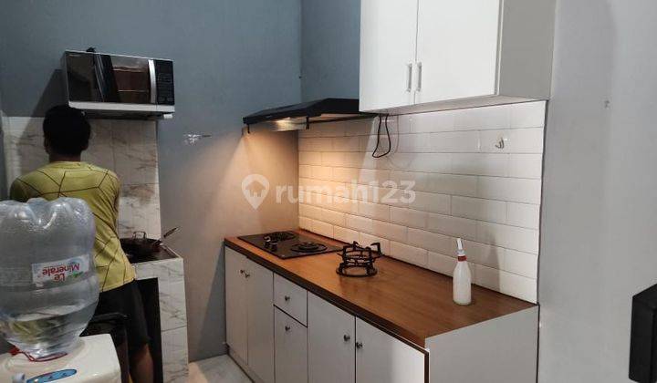 Semi Furnished Rumah Dua Lantai Jual Butuh Shm Di Tangerang  2