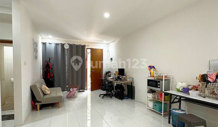 Akses 2 Mobil Rumah Mewah Dlm Cluster 4 Kamar Tidur Banyak Bonus 2