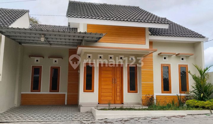 Rumah Baru Dekat Kampus Maguwoharjo Rumah 2