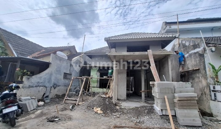 Rumah Baru Dekat Kampus Maguwoharjo Rumah