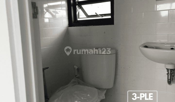 Ruko dijual Murah 3 Lantai di Cikarang Tanamera Lippo Cikarang  9