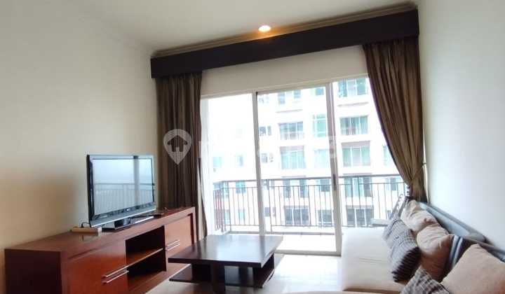 For Rent: Senayan Residence Apartment Location in South Jakarta - 2+1 BR Modern Fully Furnished