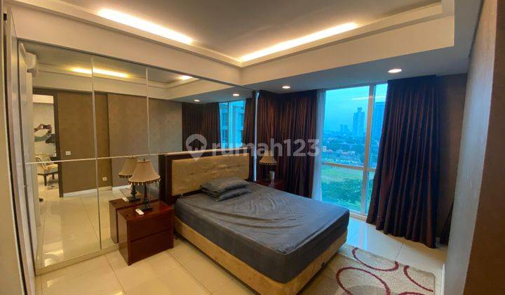 For Sale Apartment Kemang Village Residence 2+1 br Good unit  2