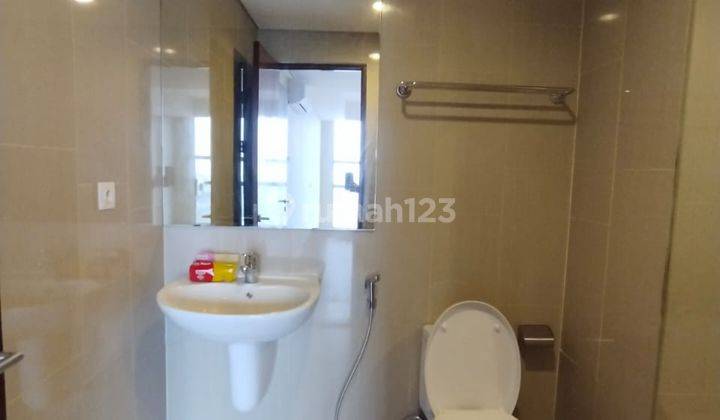 kamar mandi disewakan apartment sommerset the kencana