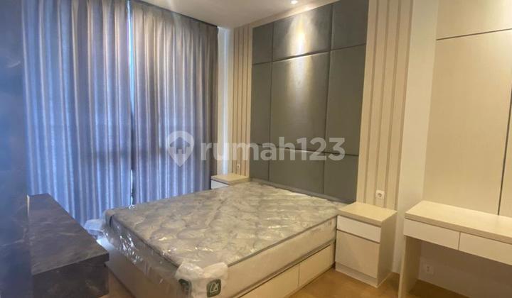 For Rent: Luxurious Apartment at Izzara Type 1 BR Fully Modern Furnished – Strategic Location in South Jakarta