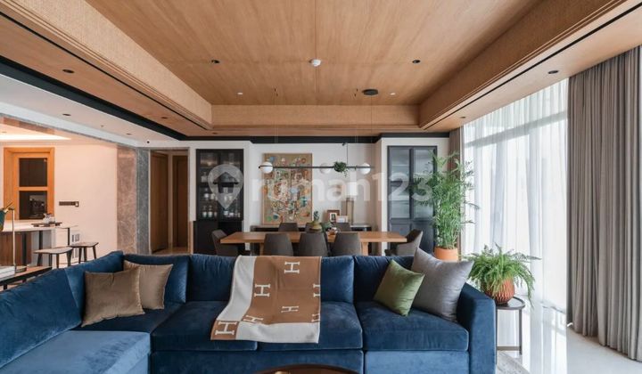 For Sale Luxurious Apartment At Botanica Type 3+1Br Fully Furnished- Strategic Location In South Jakarta