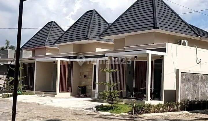 Rumah terlaris di Semarang barat Mijen 3 menit Kampus Unika  2