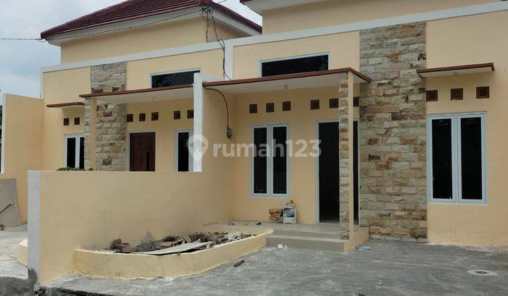 Rumah baru strategis gasem wolter Monginsidi semarang timur Tlogomulyo 2