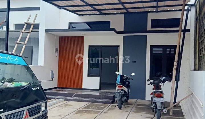 Rumah Siaphuni Di Dolog 3 Menit Ke Jl.wolter Monginsidi Aneka Jaya 2