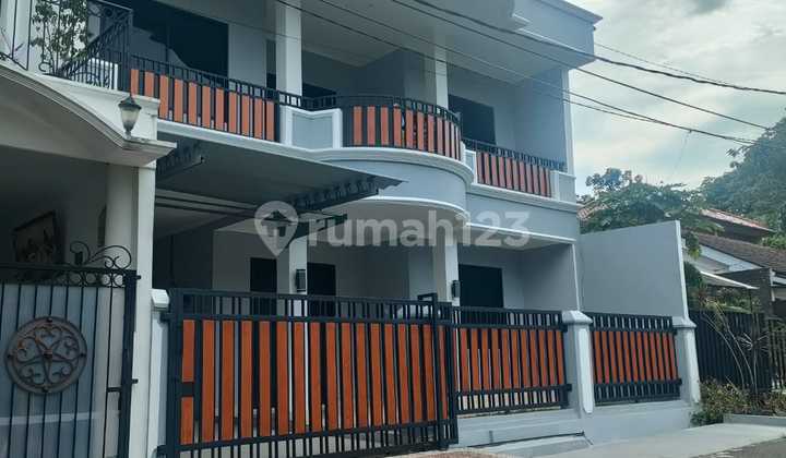 Rumah Bagus Di Jln. Tanjung Raya, Bsd Griya Loka 2