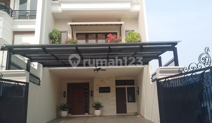 Dijual Rumah Bangunan Baru 3 Lantai Di Bukit Hijau, Pondok Indah 2