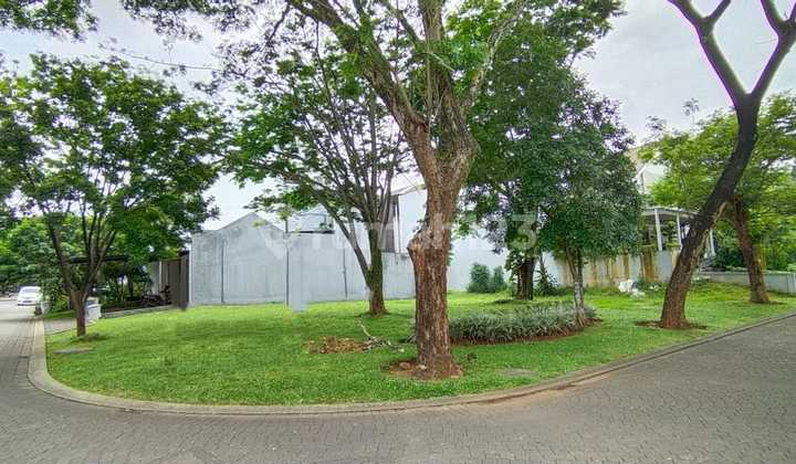 For Sale Corner Plot 330m² in BSD Foresta