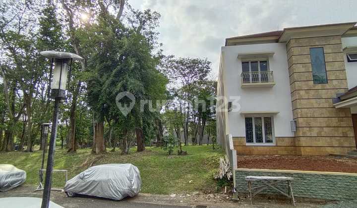 For Sale 560 M² Square Plot in Taman Tirta Golf BSD