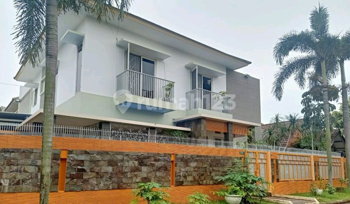 For Sale Corner House Facing West & North!! Griya Loka BSD For Sale Corner House Facing West & North!! Griya Loka BSD