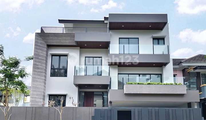 Rumah Baru Boulevard Utama, Bahamas Delatinos