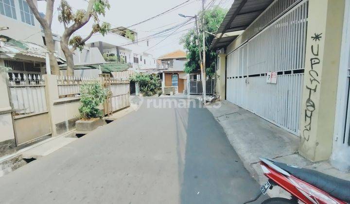 Rumah Lama Hoek Di Jl Kota Bambu Selatan Jakarta Barat Shm 2