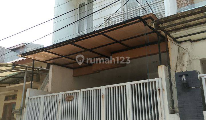 Rumah Lama LT 58m² di Jl Tanjung Duren Selatan Jakbar SHM 2