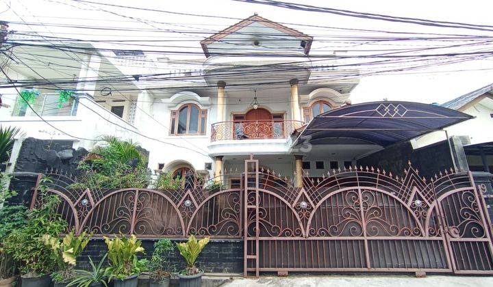 Rumah 2lt LT 267m² di Jl Sawo III Tebet Jakarta Selatan SHM 1