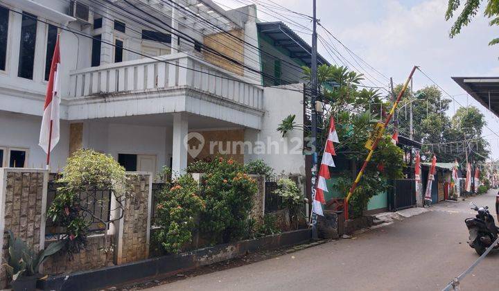 Rumah Lama LT 126m² di Jl Malaka IV Duren Sawit Jaktim SHM 2