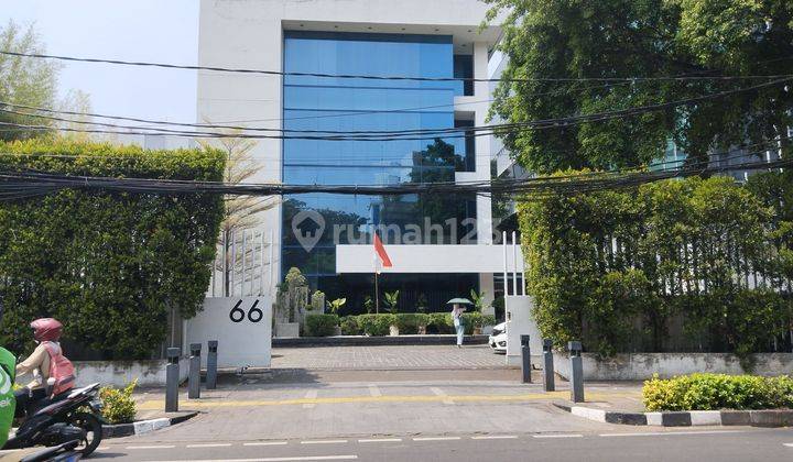 Gedung Kantor Menteng Jl Diponegoro Jakarta Pusat 2