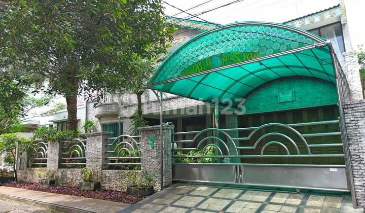 Luxury House in Menteng Cluster Bintaro Jaya Cheap CASH ONLY