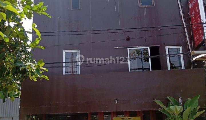 Rumah Dipakai Hostel Di Jl Bendungan Asahan Iii Benhil Jakarta Pusat 2