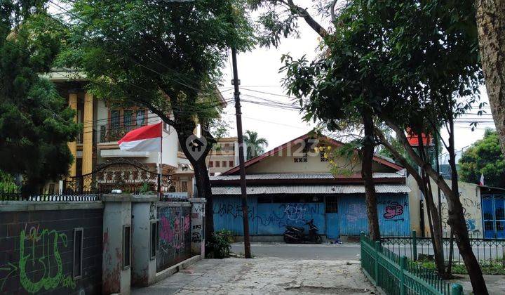 Rumah Lama Hoek Di Jl Peninggaran Timur Kebayoran Lama Jakarta Selatan 2