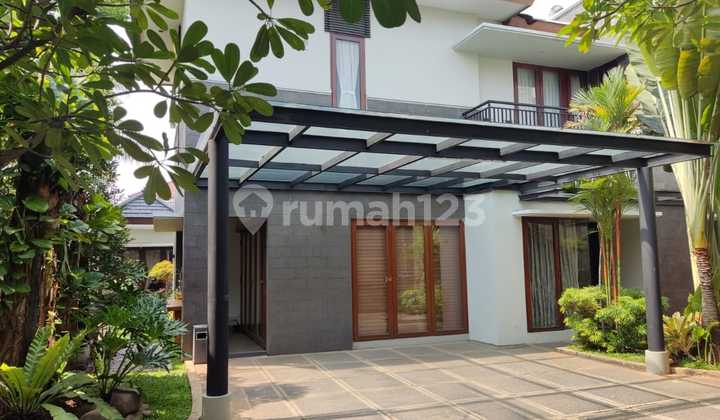 Luxurious Strategic House - Orchid Flower Street, South Cipete - South Jakarta Land Area 393m² with SHM - Below Market Price!