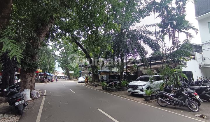 Rumah Murah Cocok untuk Usaha & Tempat Tinggal di Prime Area Senopati Jakarta Selatan - Cash Only 2