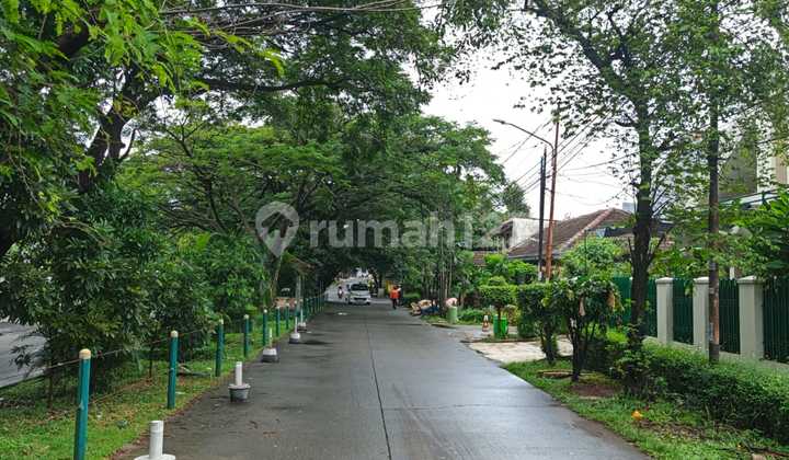 Rumah Murah & Strategis Jl Bintaro Raya Selatan - Jakarta Selatan - Lt 180M SHM - Good Deal! 2