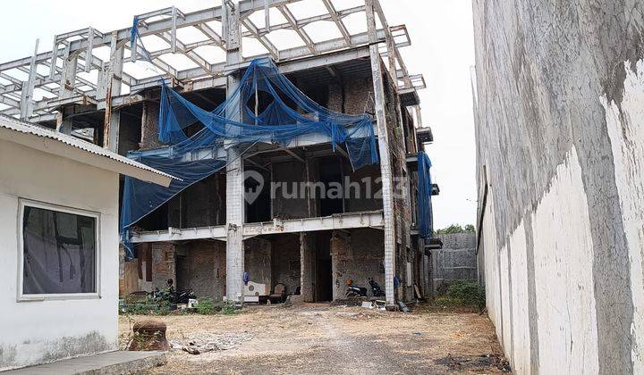 Gedung Kantor Mangkrak Di Jl Lebak Bulus I Lebak Bulus Kec Cilandak Jakarta Selatan 2