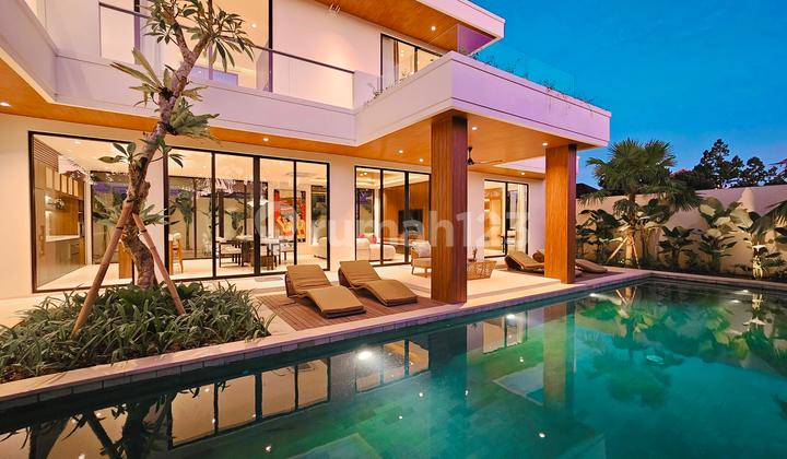 Modern Luxury Villas Located in Mas Ubud Bali. 