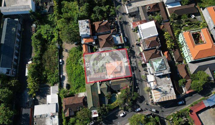 Land For Sale In The Main Petitenget Road 1