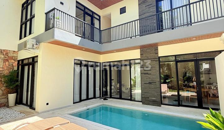 Villa For Sale Nusa Dua In Gated Complex