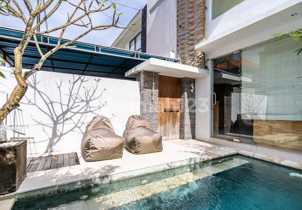 Villa Freehold di Berawa Canggu dekat Milk n Madu